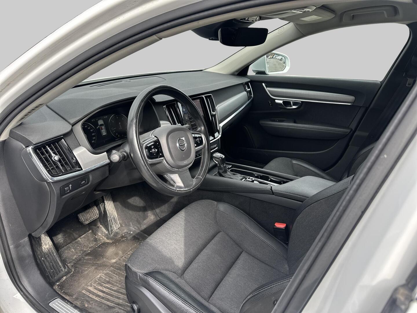 VOLVO V90 2017