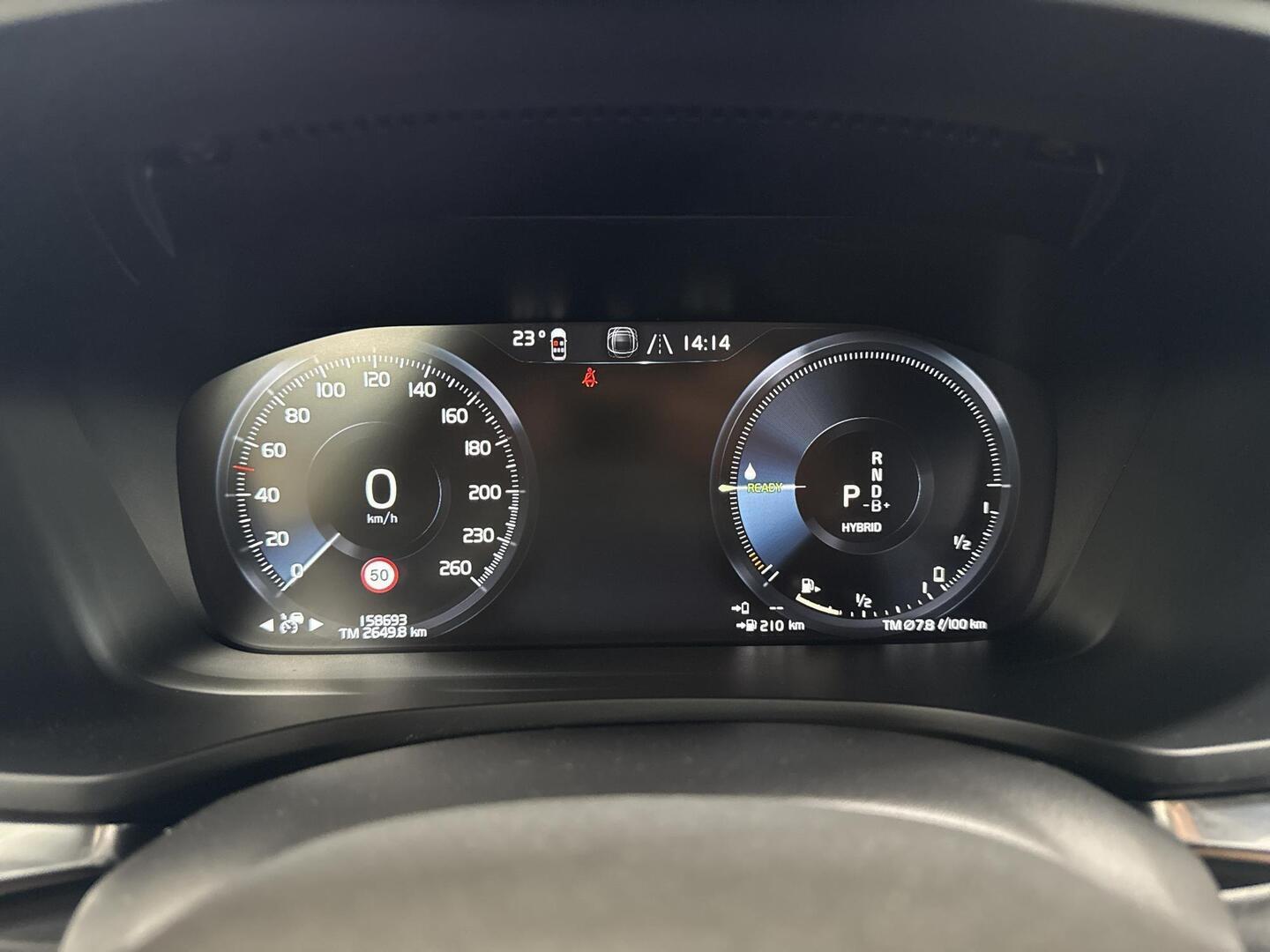 VOLVO V60 2021