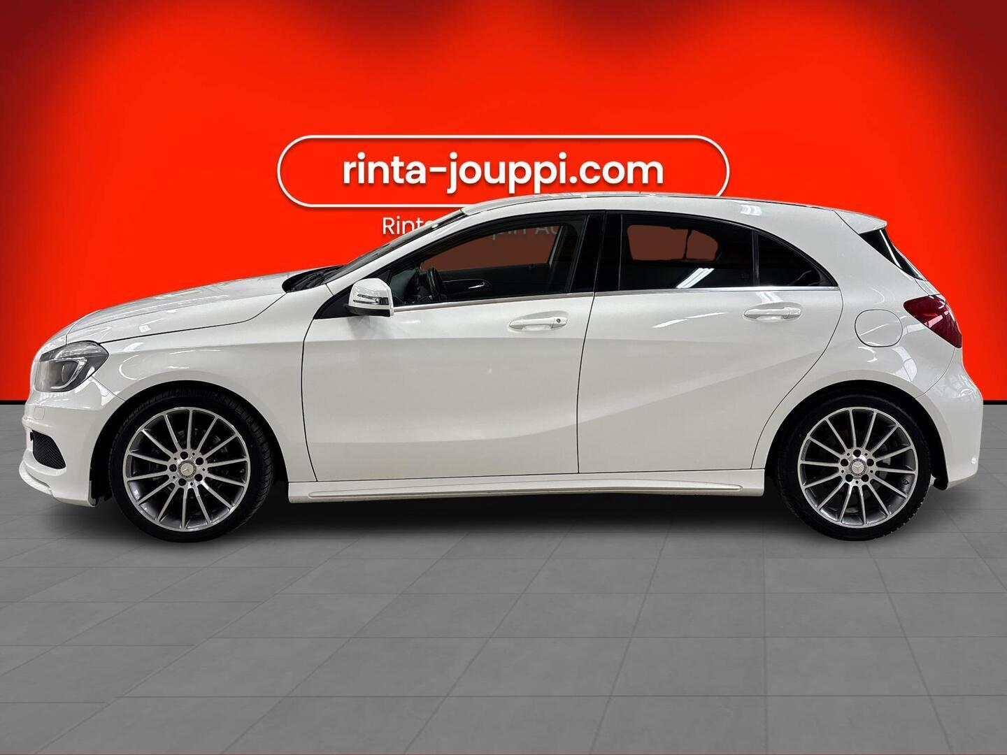 MERCEDES-BENZ A 2014