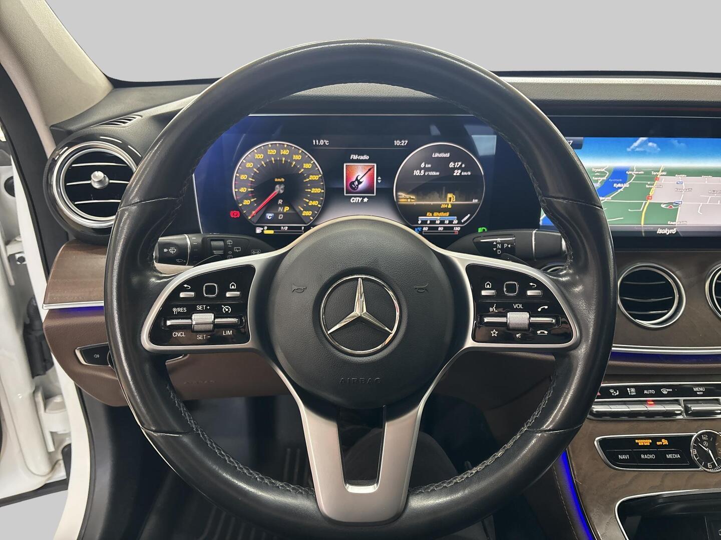 MERCEDES-BENZ E 2020