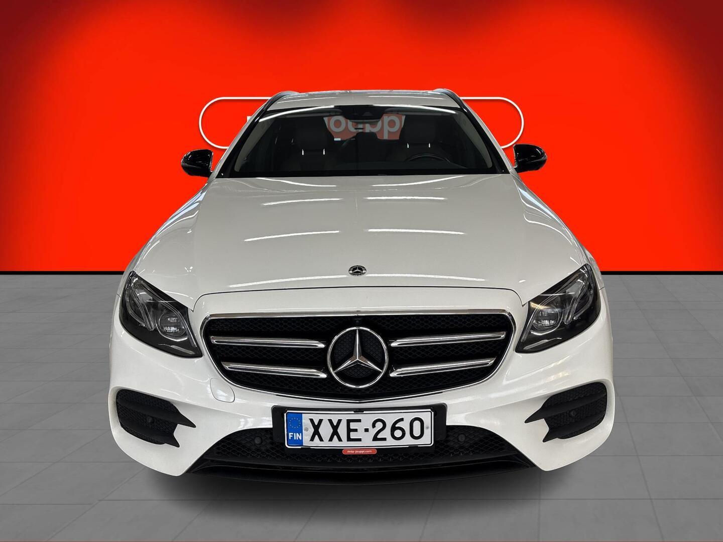 MERCEDES-BENZ E 2020