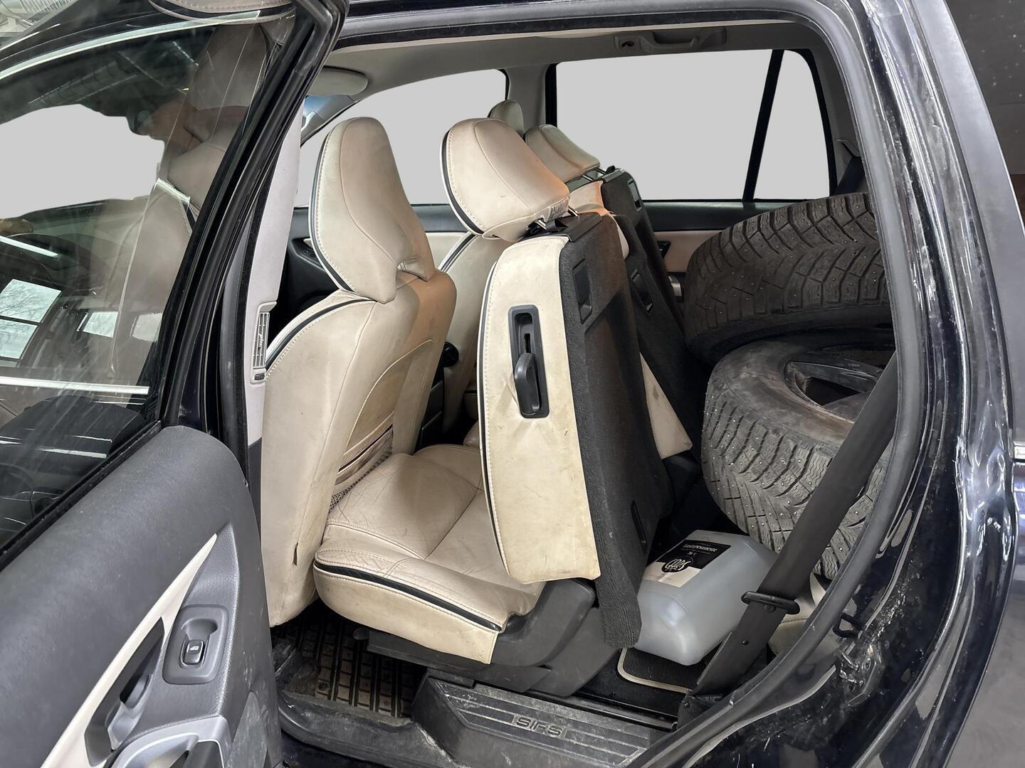 VOLVO XC90 2011