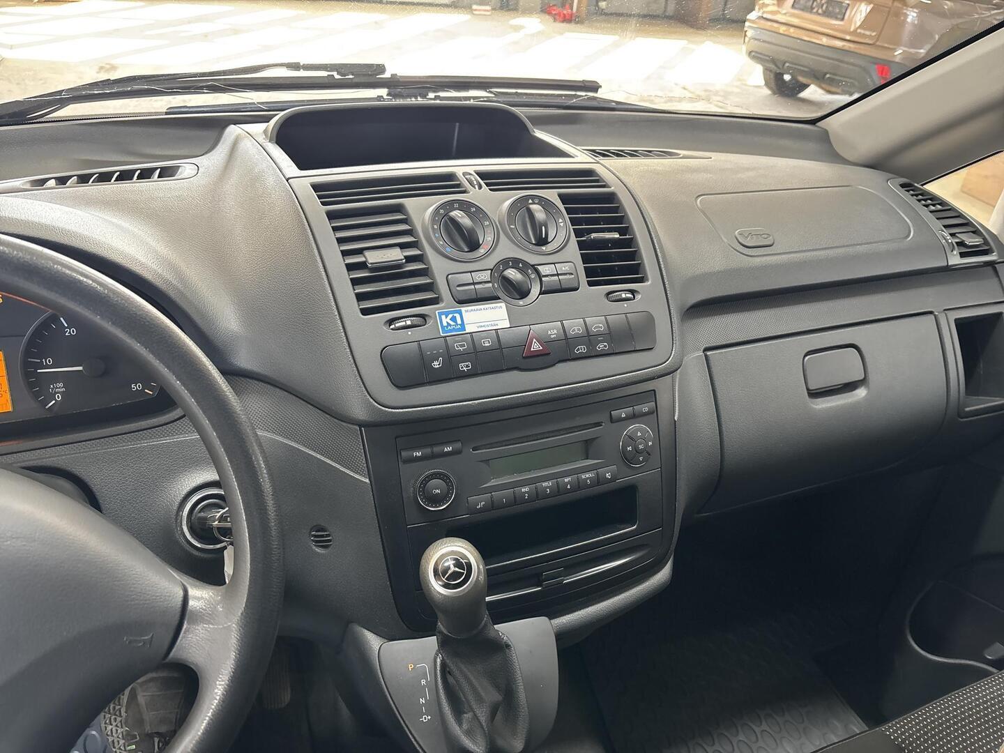 MERCEDES-BENZ Vito 2011