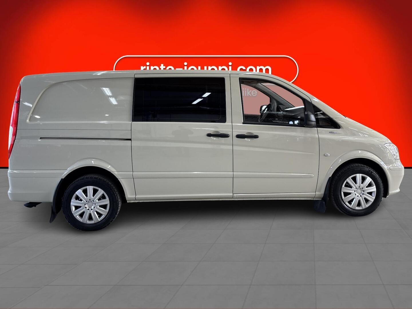 MERCEDES-BENZ Vito 2011
