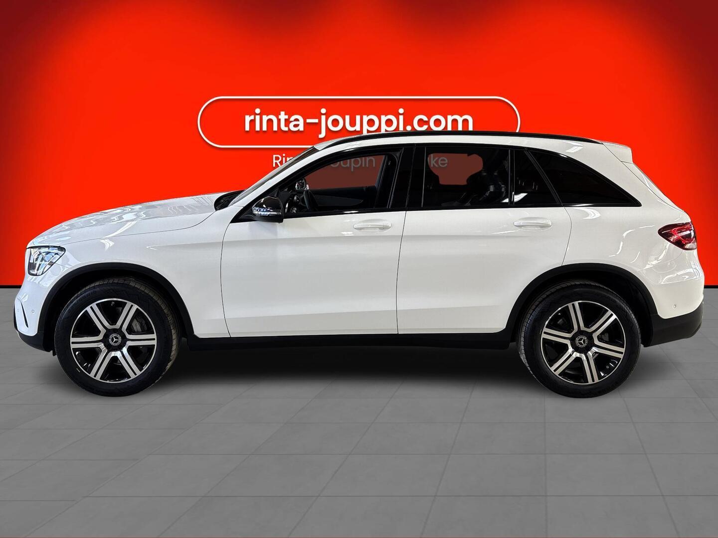 MERCEDES-BENZ GLC 2022