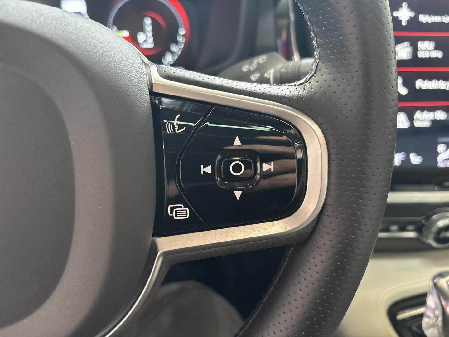 VOLVO V60 2019