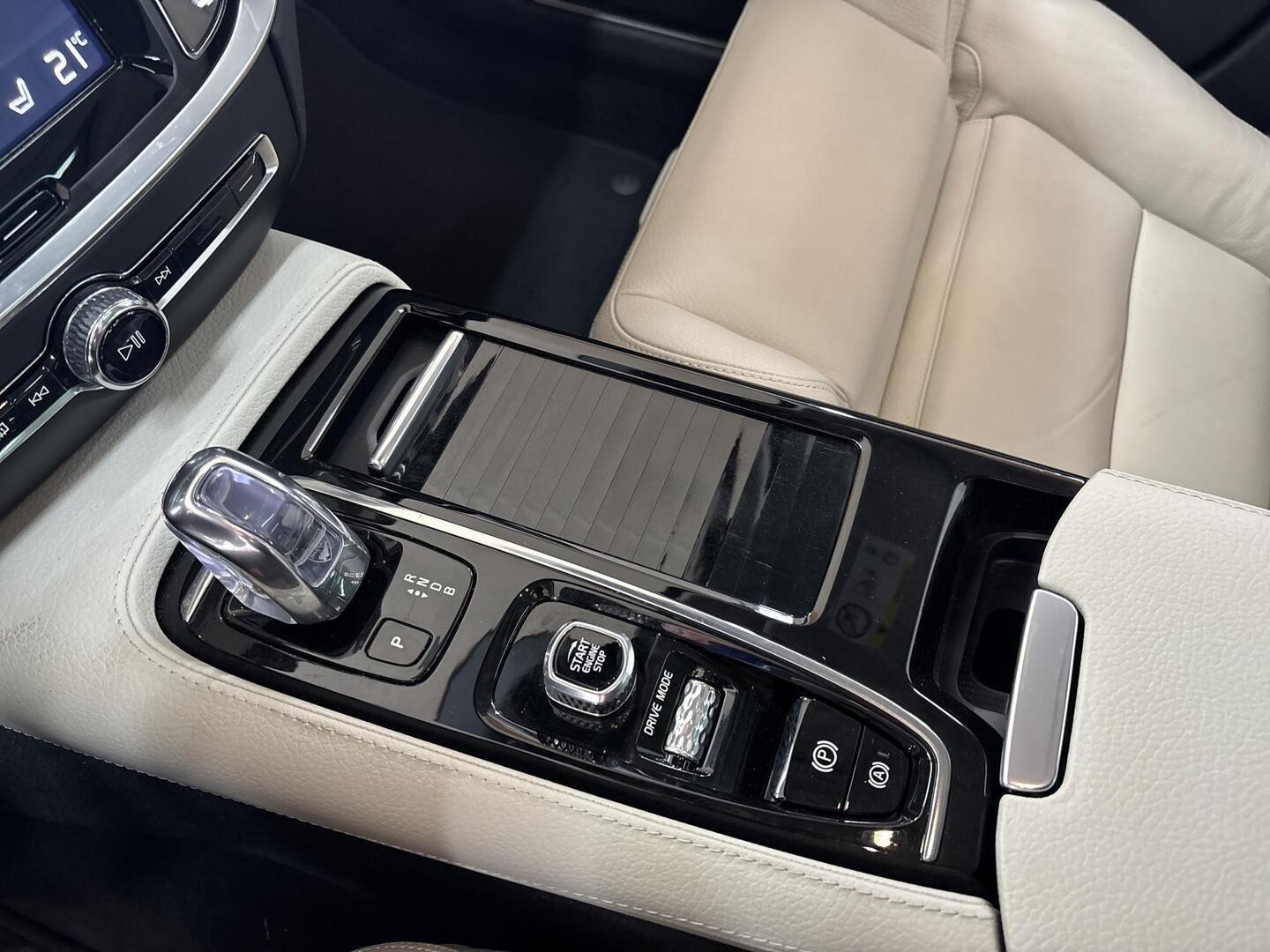 VOLVO V60 2019