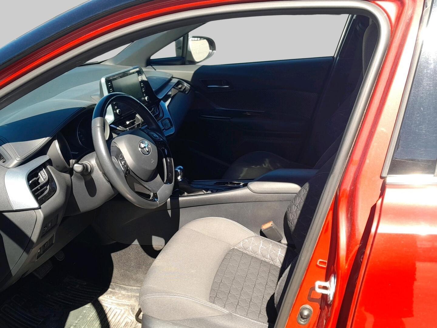 TOYOTA C-HR 2022