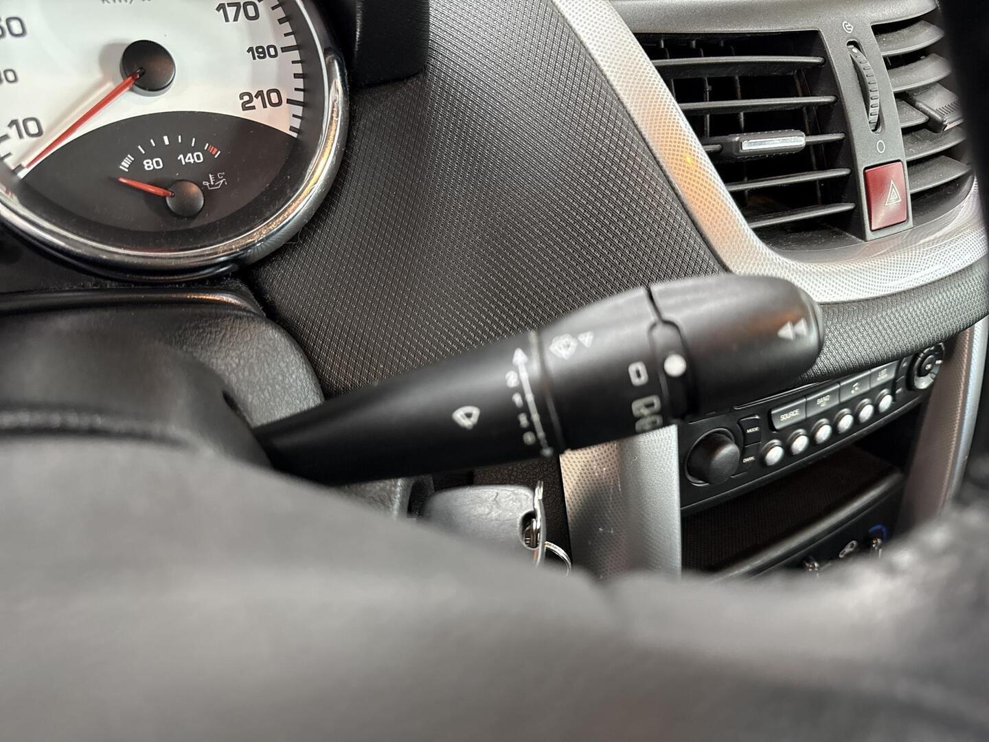 PEUGEOT 207 2007