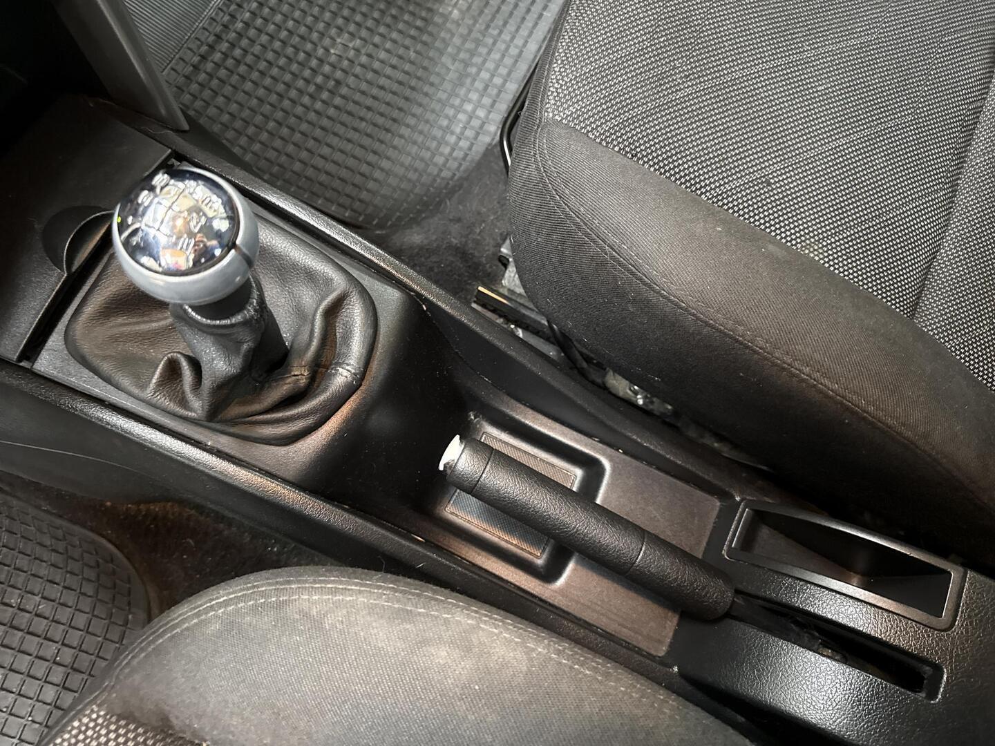 PEUGEOT 207 2007