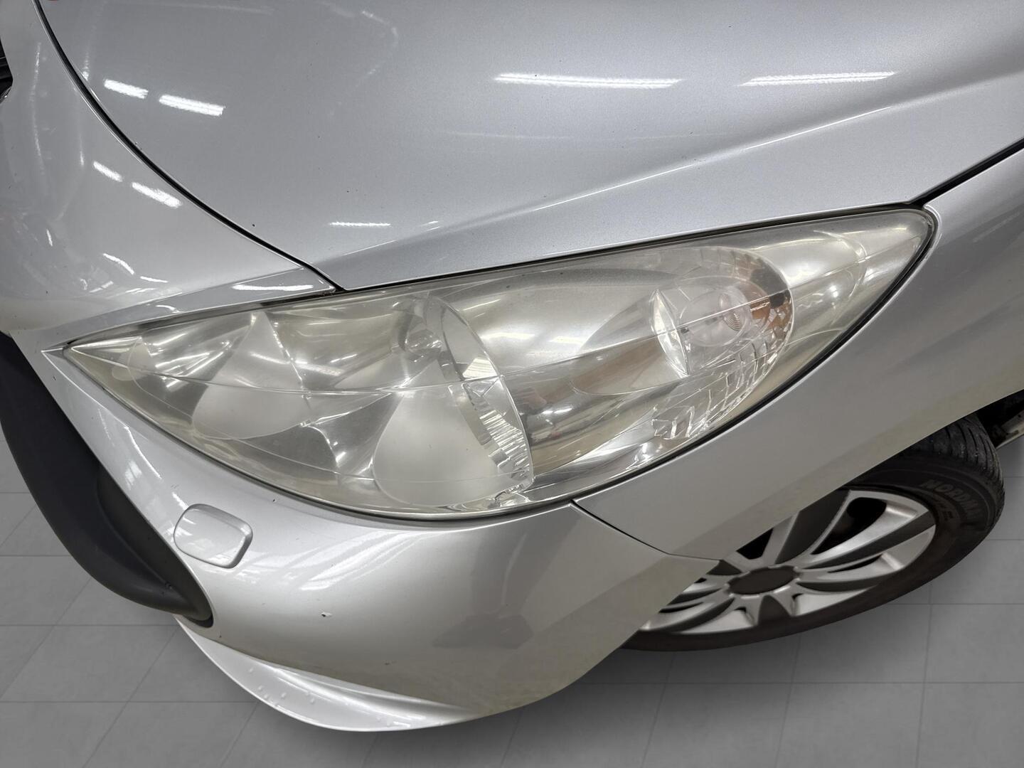 PEUGEOT 207 2007