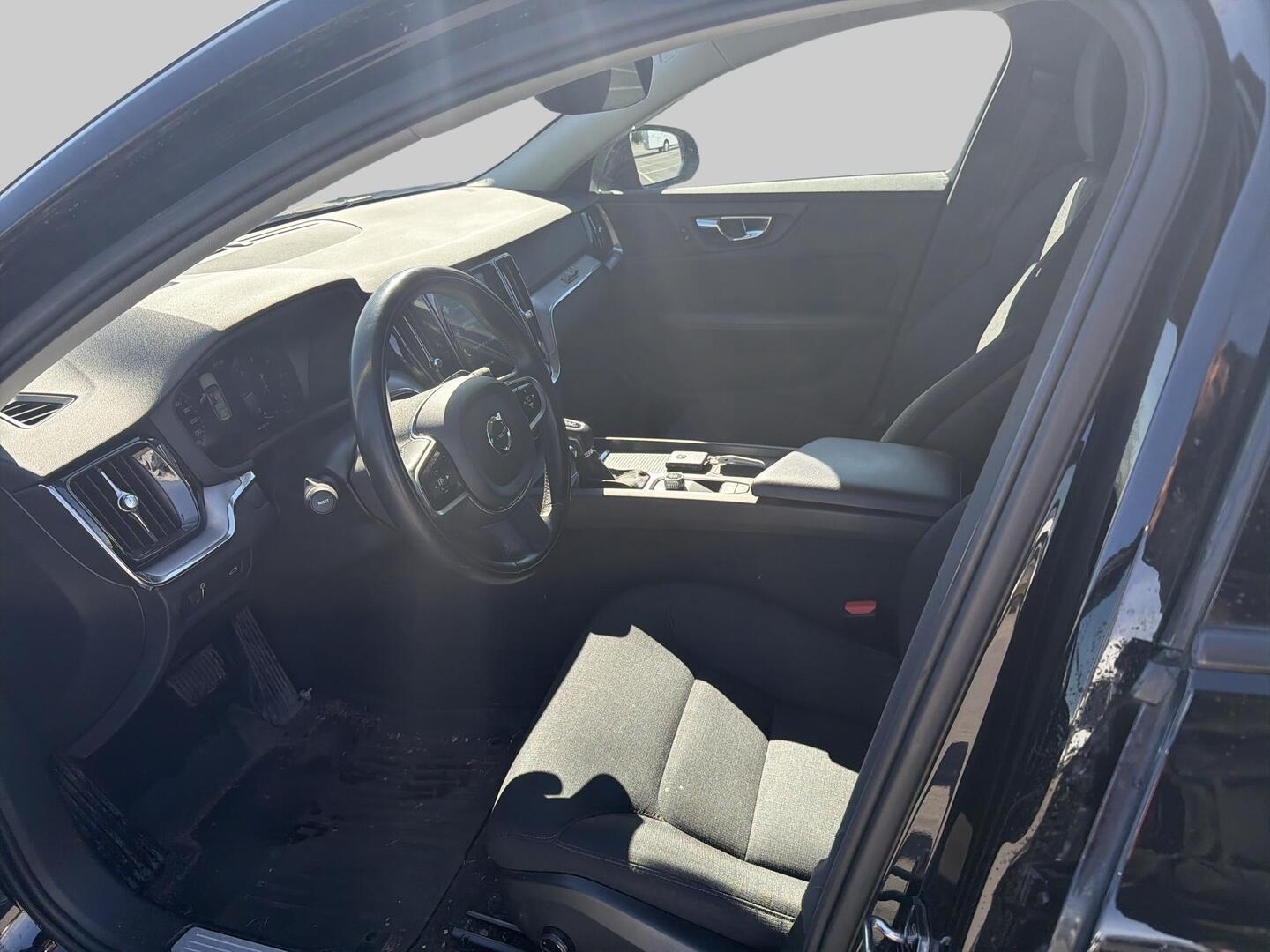 VOLVO V60 2018