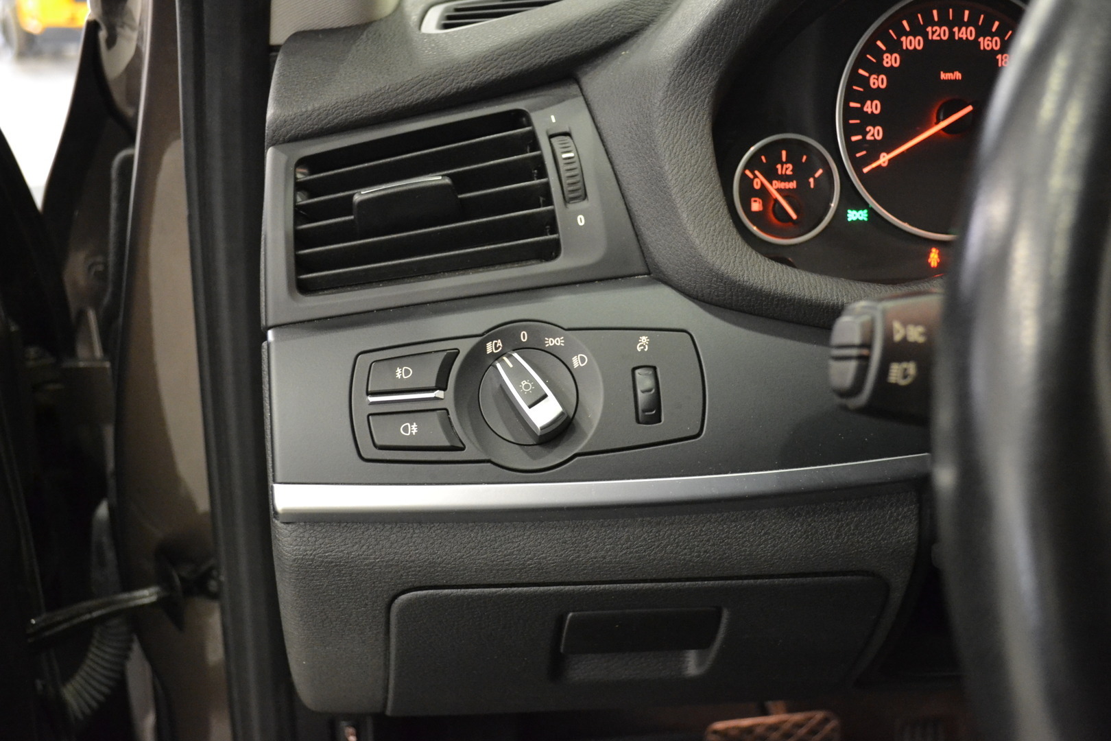 BMW X3 2011