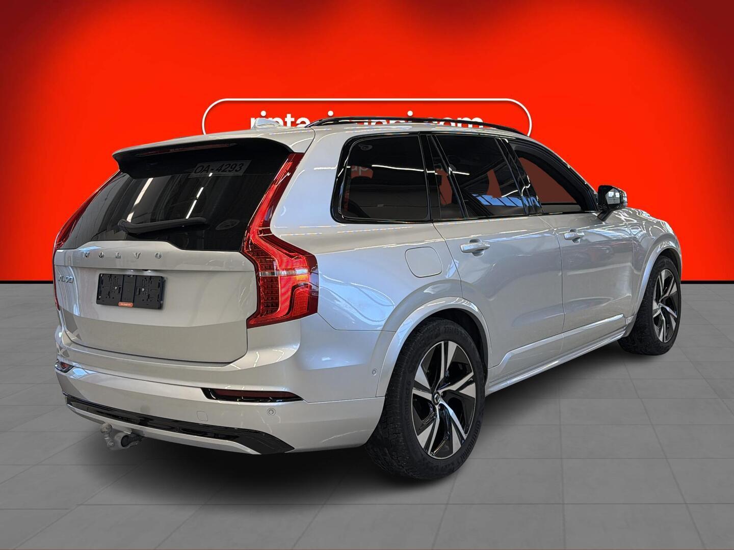 VOLVO XC90 2022