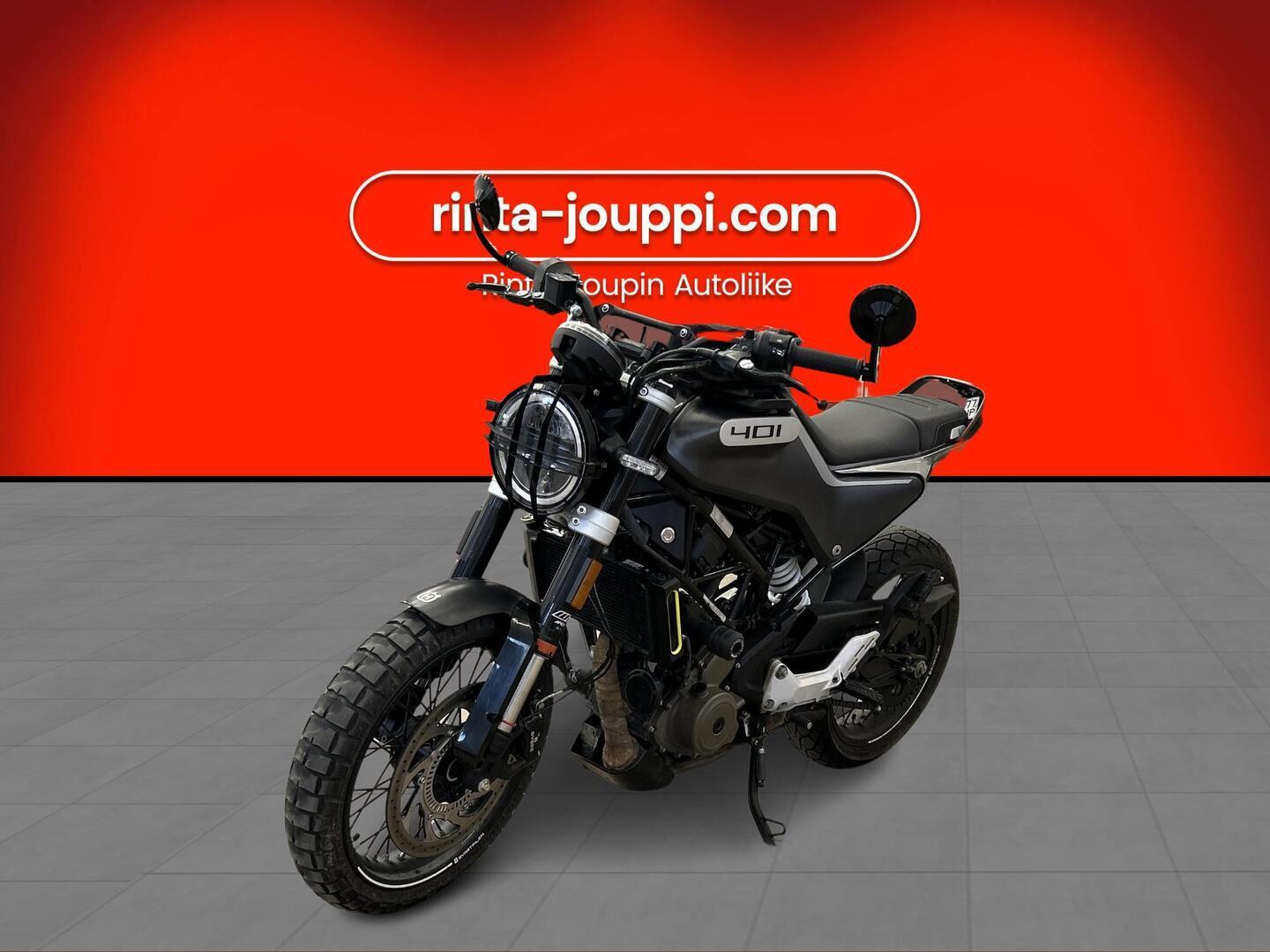 HUSQVARNA SVARTPILEN 2021