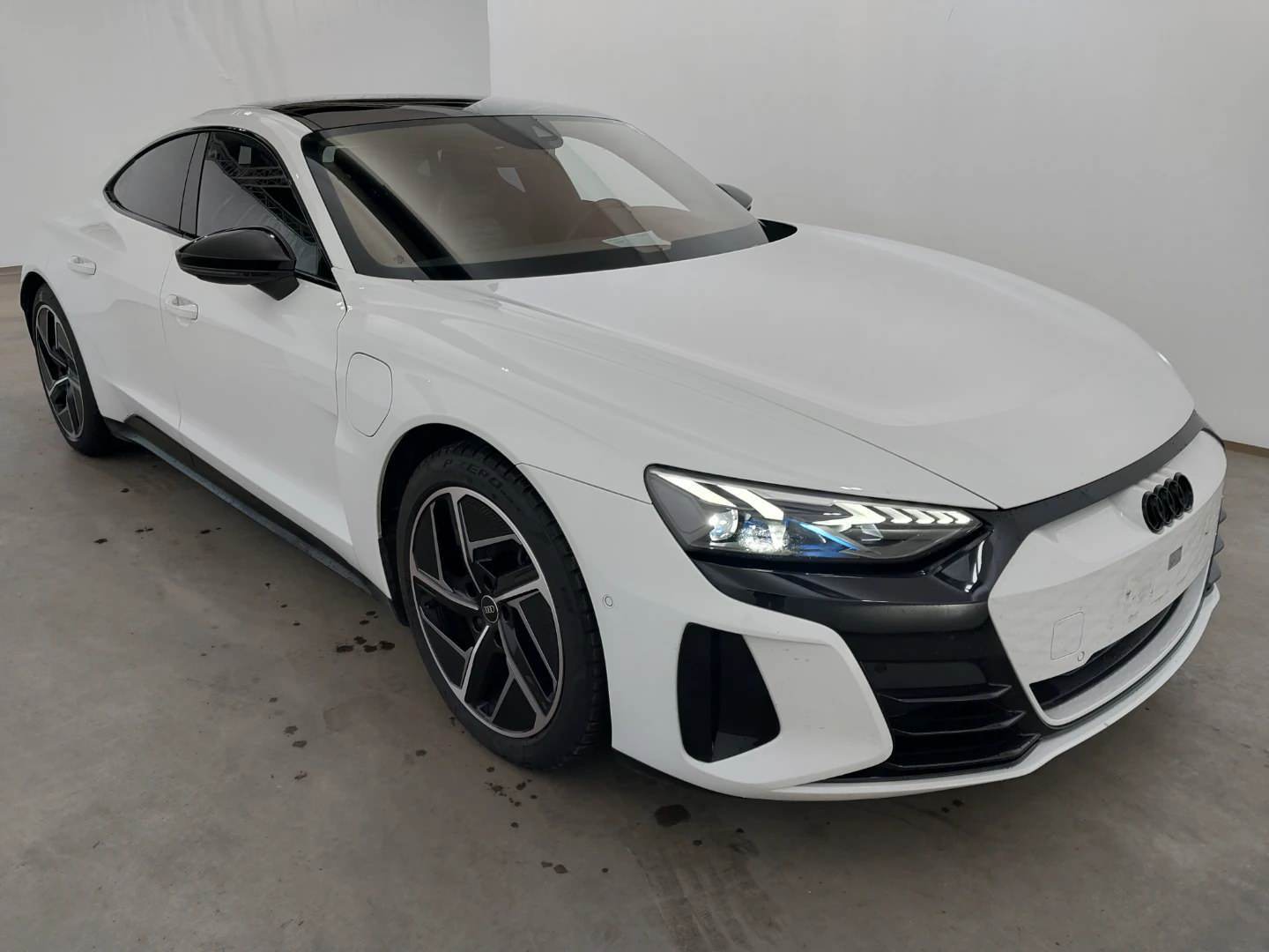 AUDI e-tron GT 2023