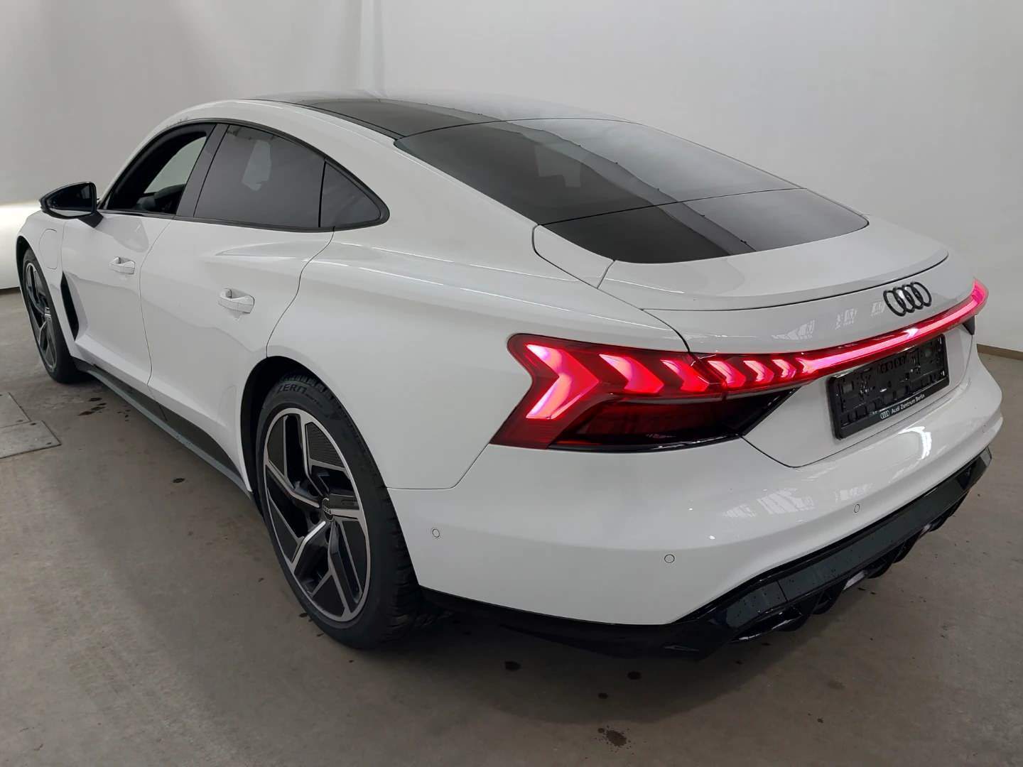 AUDI e-tron GT 2023