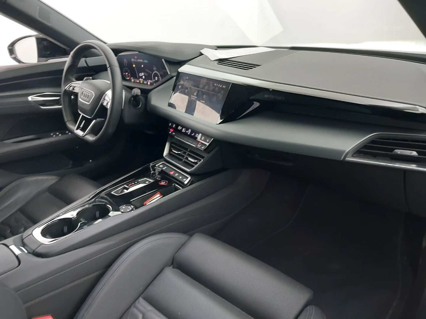 AUDI e-tron GT 2023