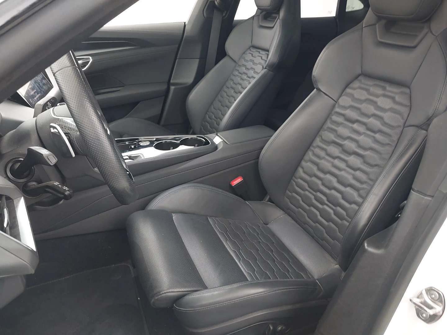 AUDI e-tron GT 2023