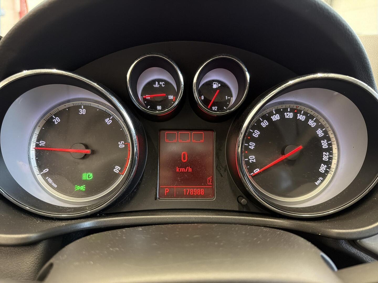 OPEL Insignia 2009