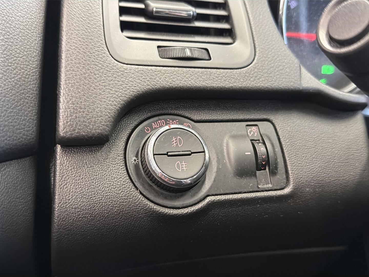 OPEL Insignia 2009