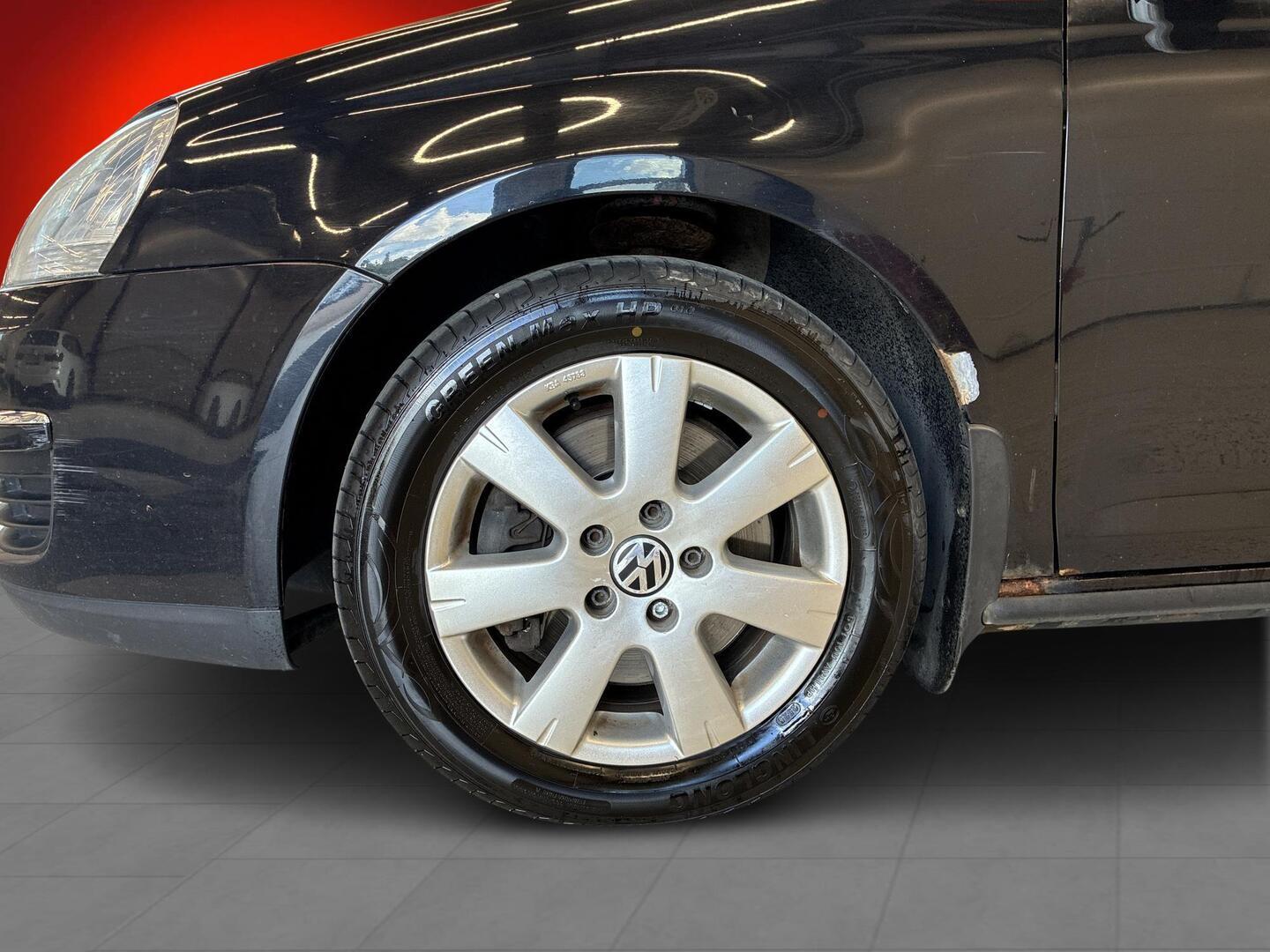 VOLKSWAGEN Jetta 2009