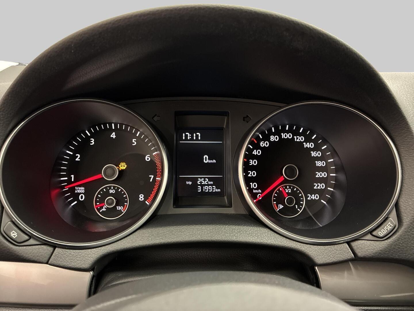 VOLKSWAGEN Golf 2009