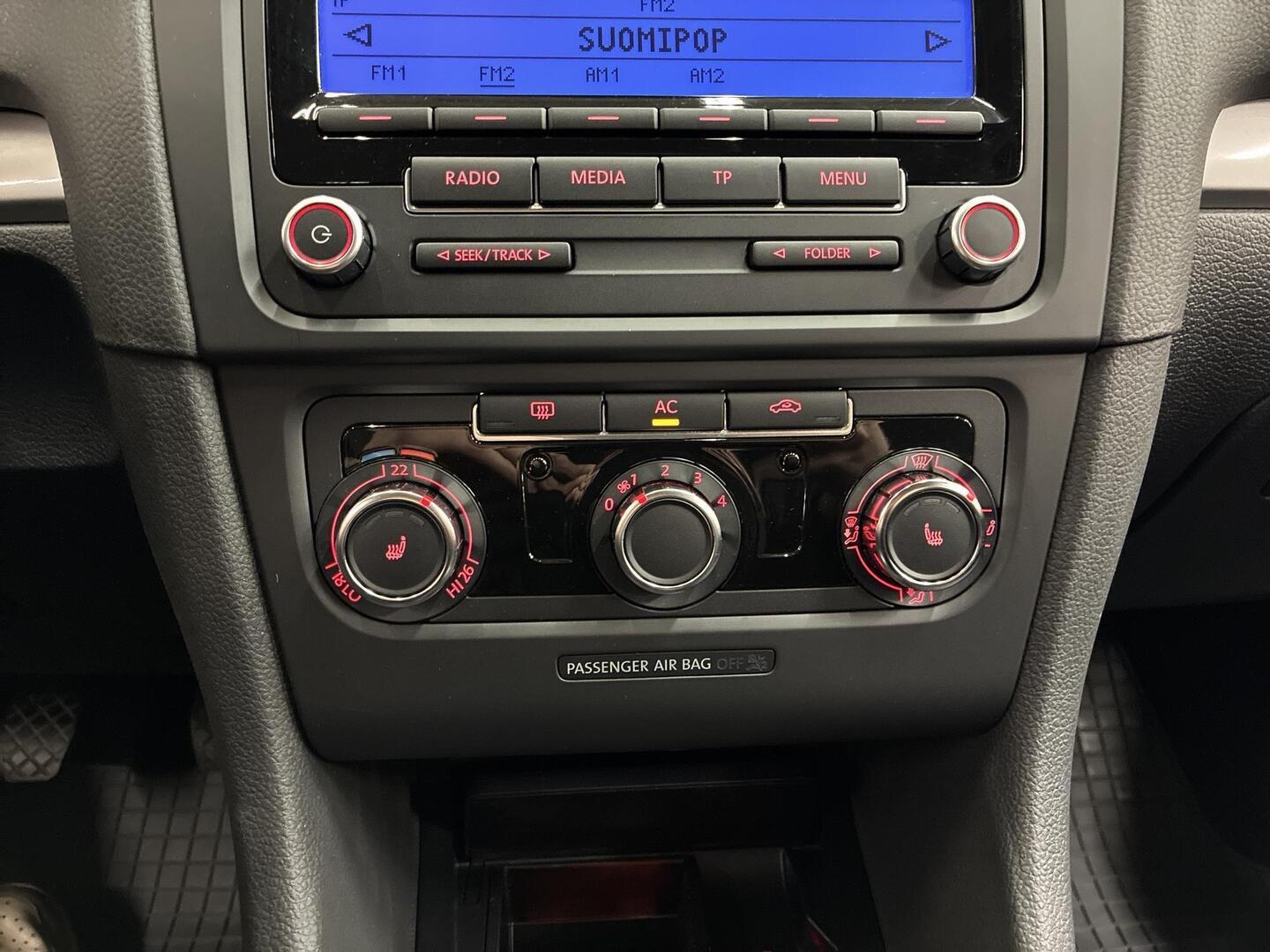 VOLKSWAGEN Golf 2009