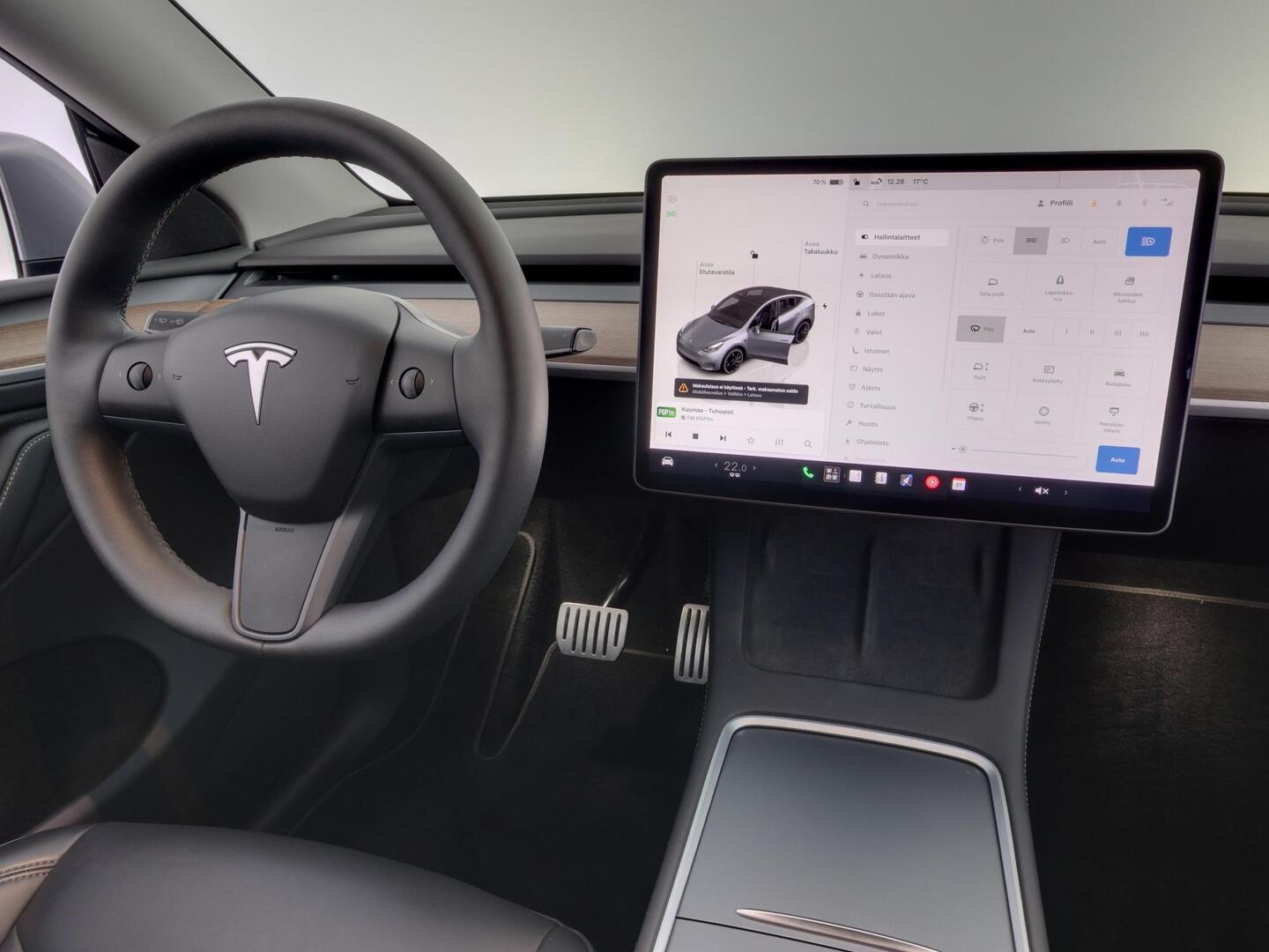 TESLA MODEL Y 2024