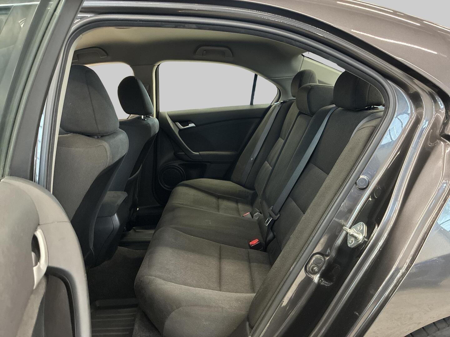 HONDA Accord 2011