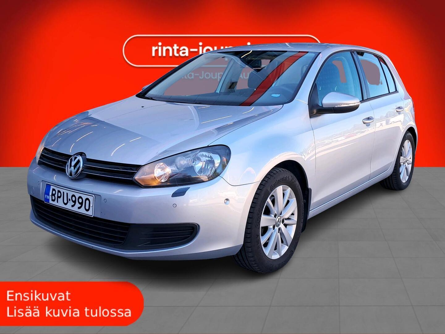 VOLKSWAGEN Golf 2012