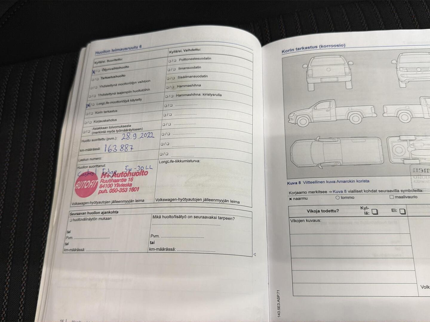 VOLKSWAGEN Amarok 2014