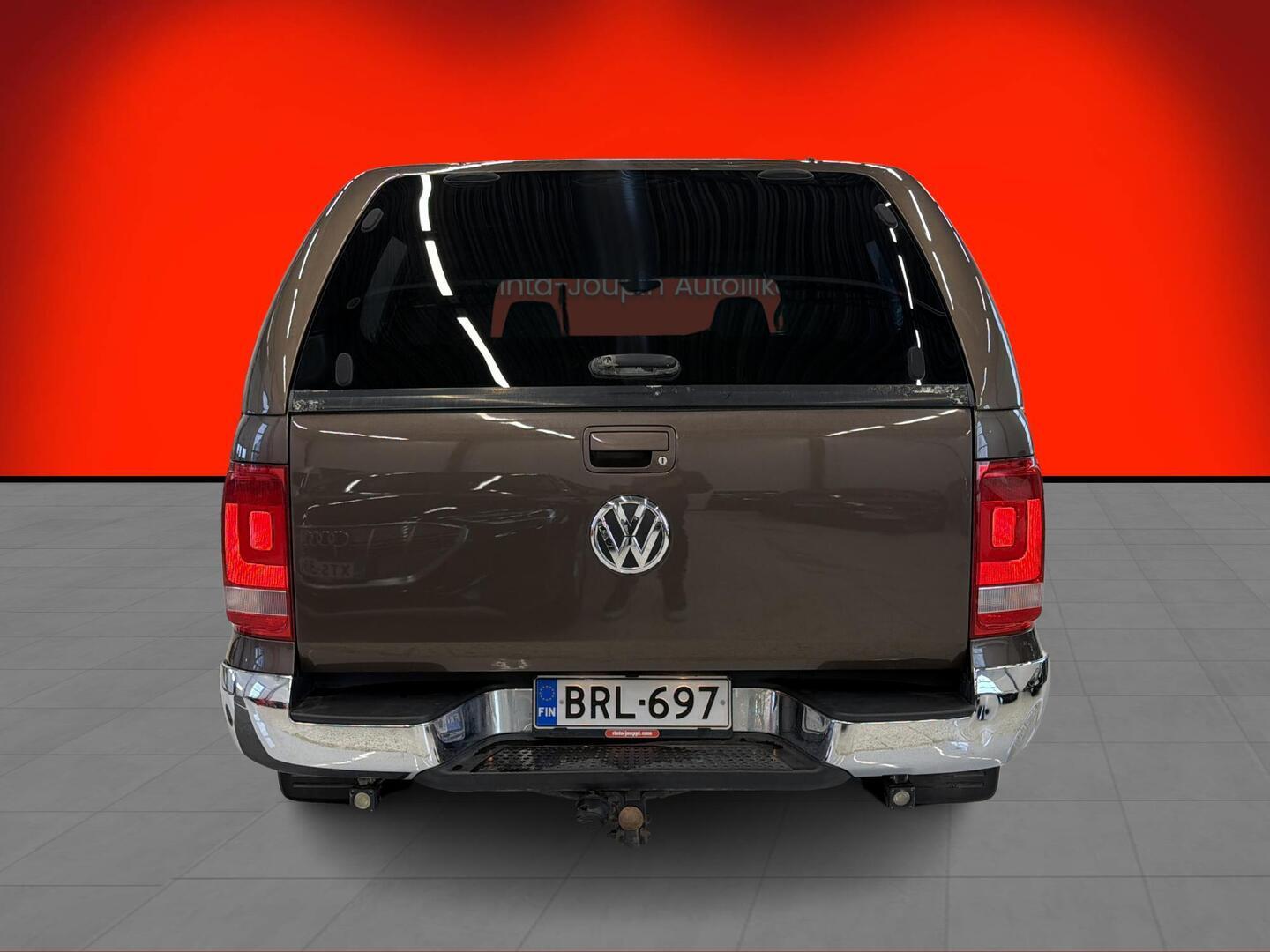 VOLKSWAGEN Amarok 2014