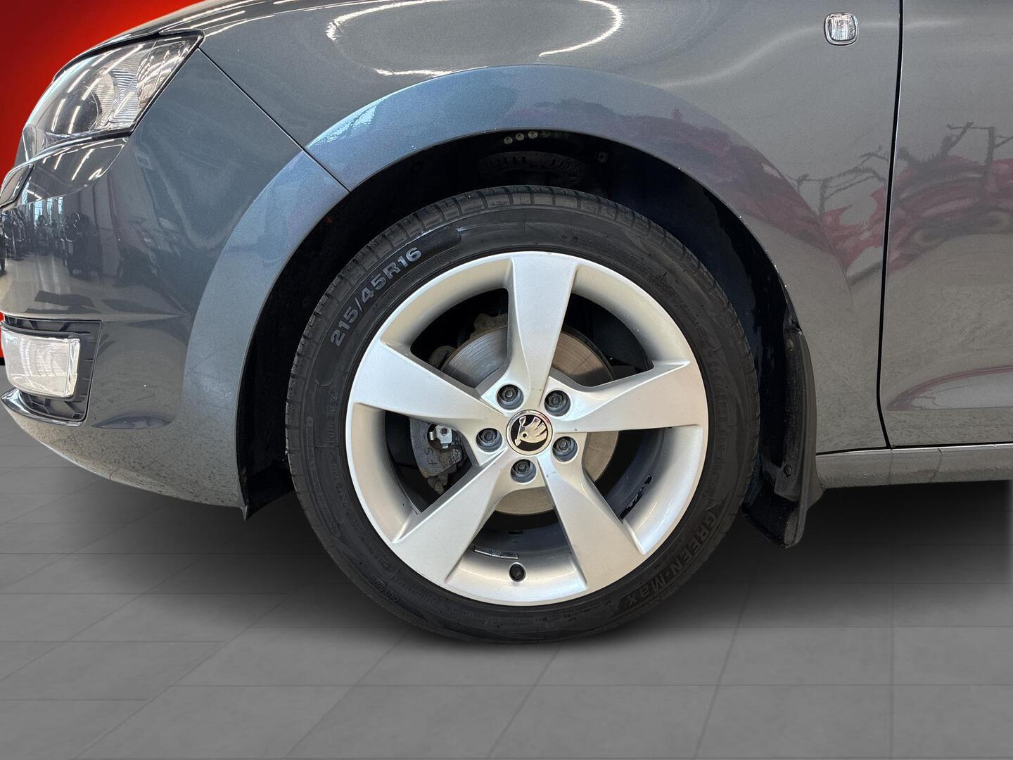 SKODA Rapid 2014