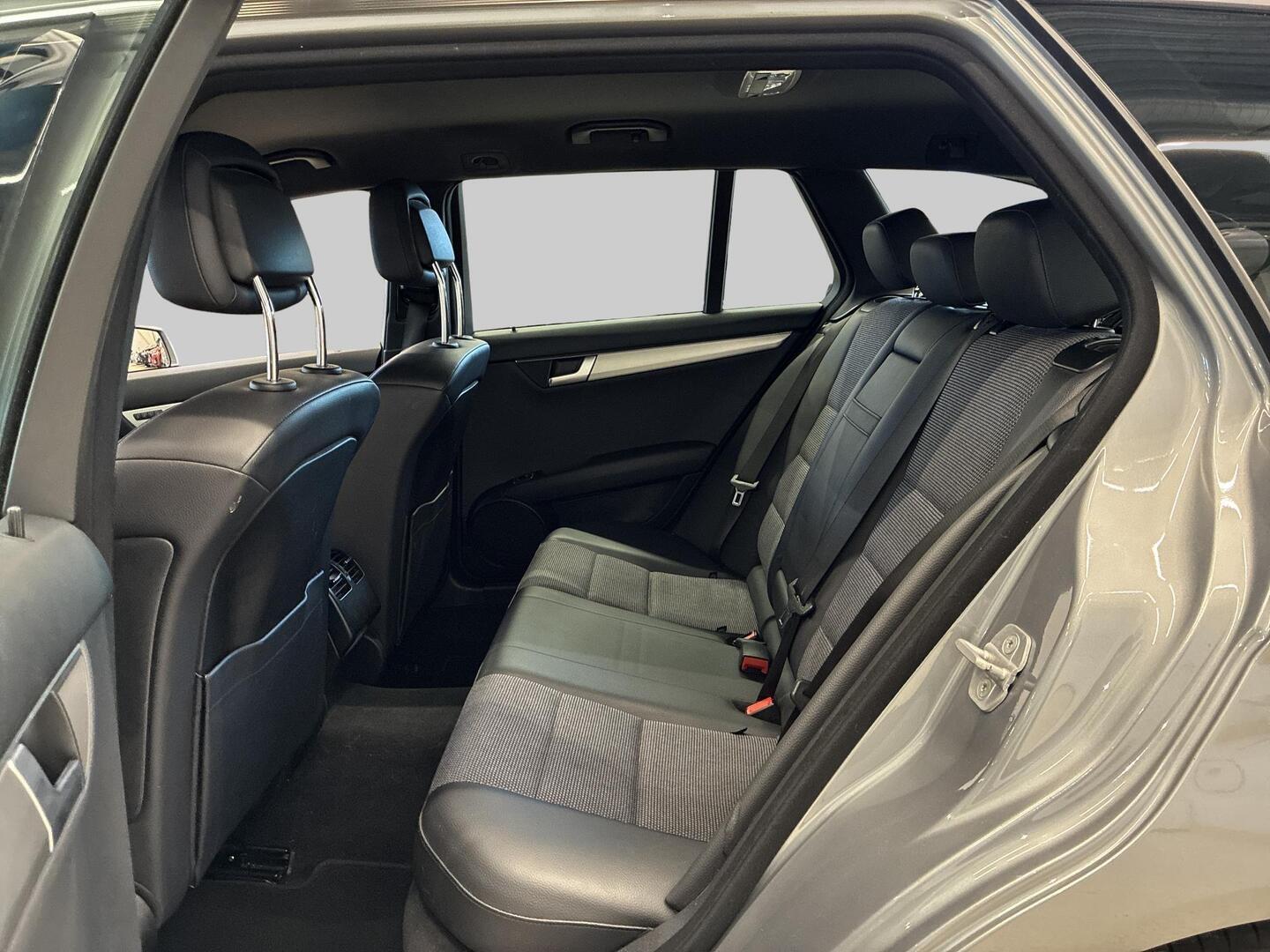 MERCEDES-BENZ C 2014