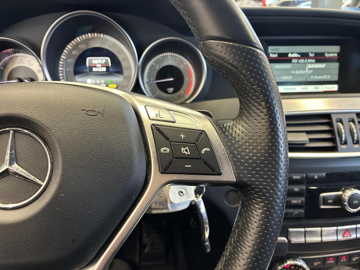 MERCEDES-BENZ C 2014