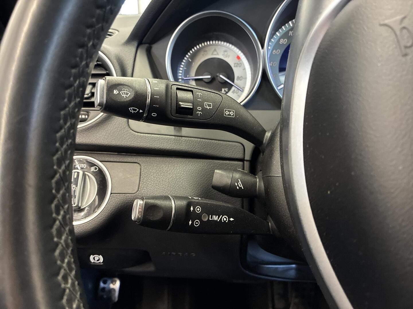 MERCEDES-BENZ C 2014