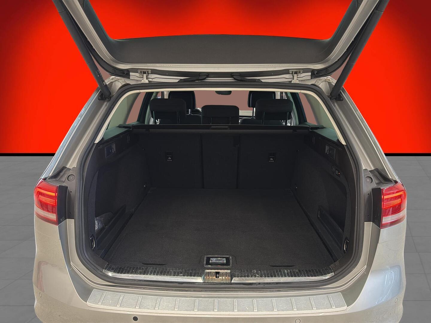 VOLKSWAGEN Passat 2016