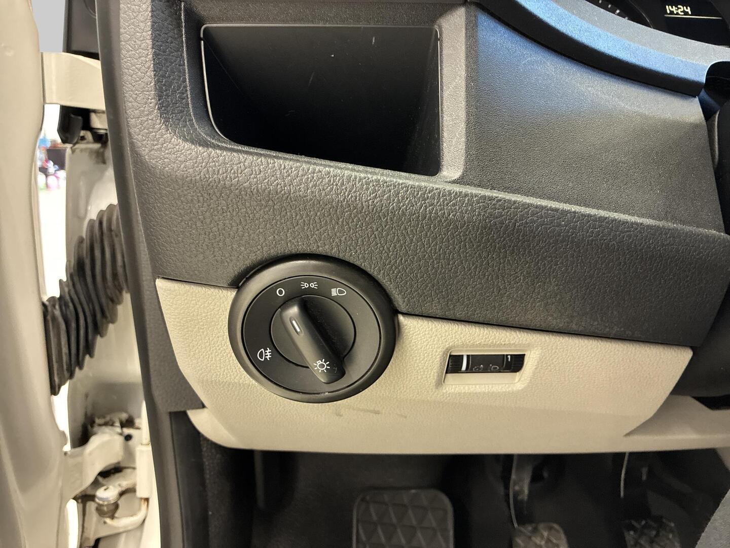 VOLKSWAGEN Transporter 2019