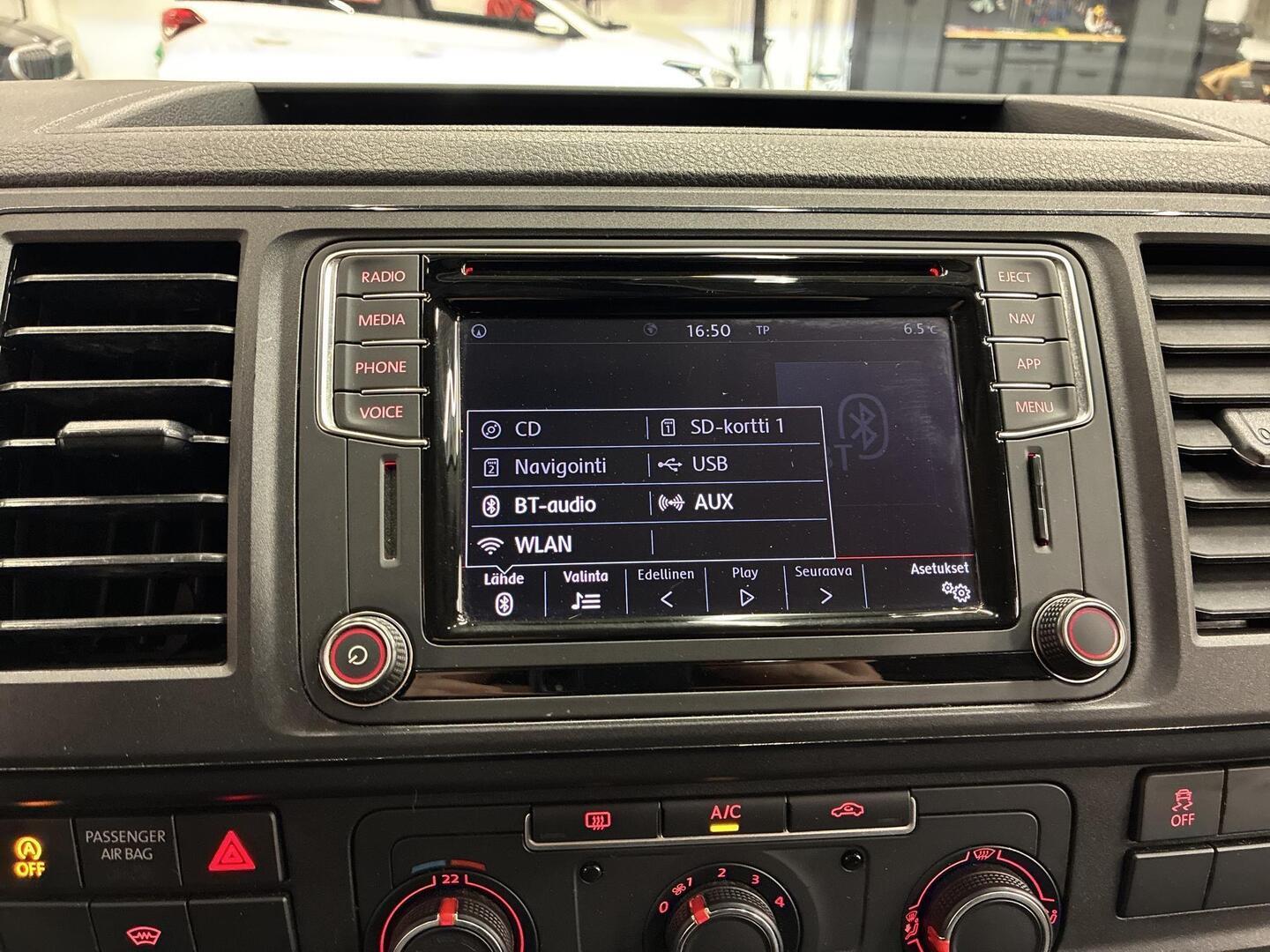 VOLKSWAGEN Transporter 2019