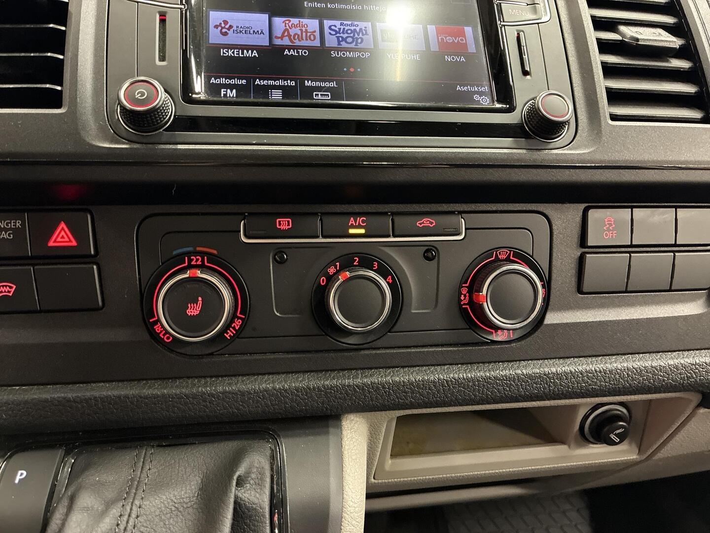 VOLKSWAGEN Transporter 2019