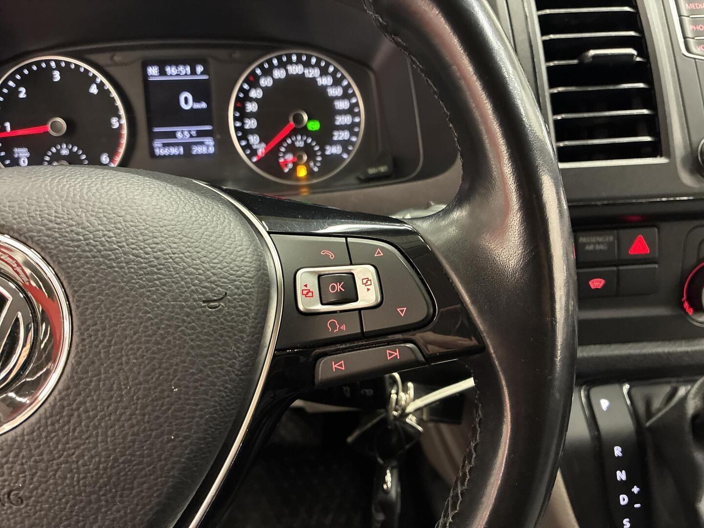 VOLKSWAGEN Transporter 2019