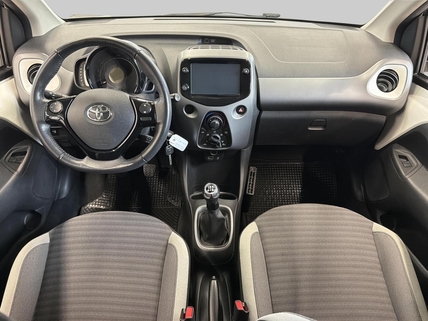 TOYOTA AYGO 2019