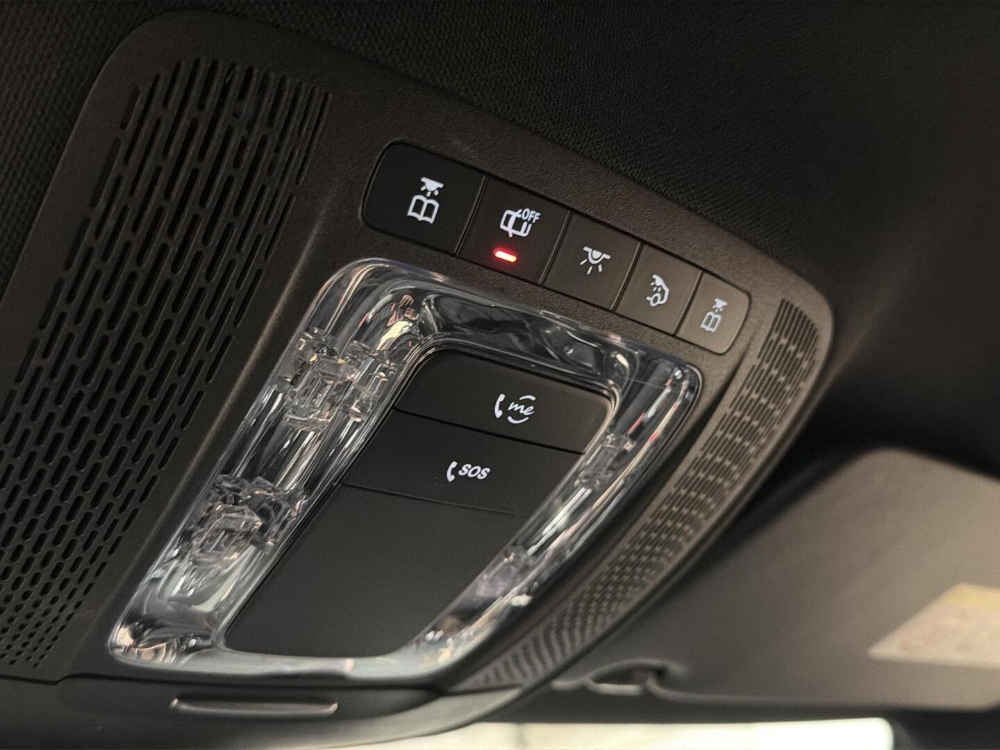 MERCEDES-BENZ A 2019