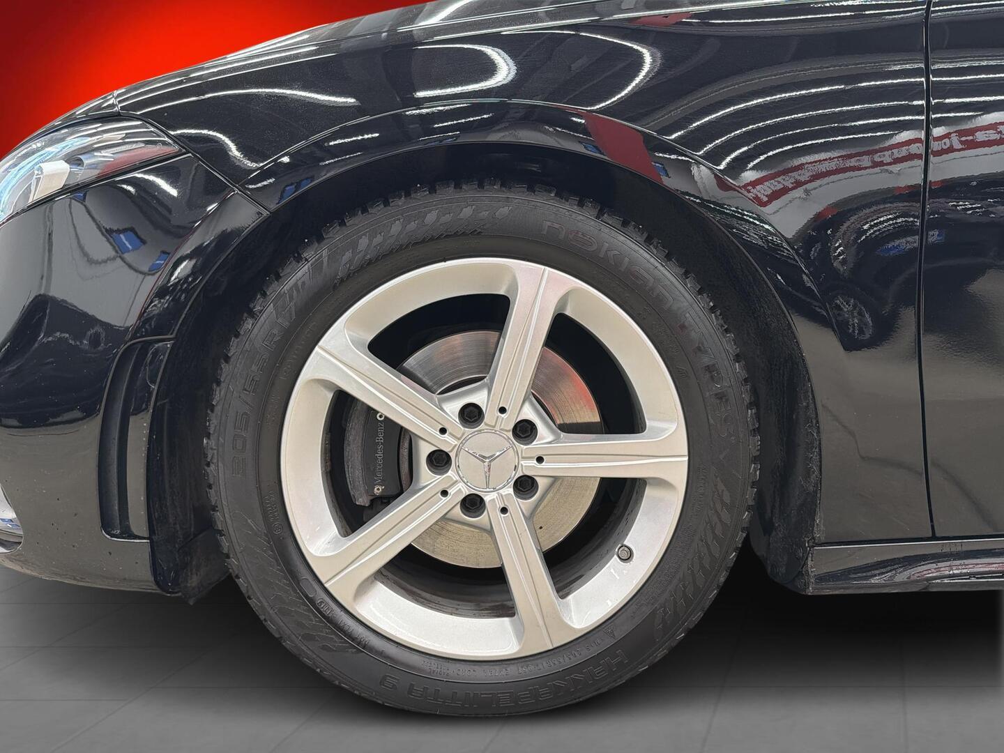 MERCEDES-BENZ A 2019