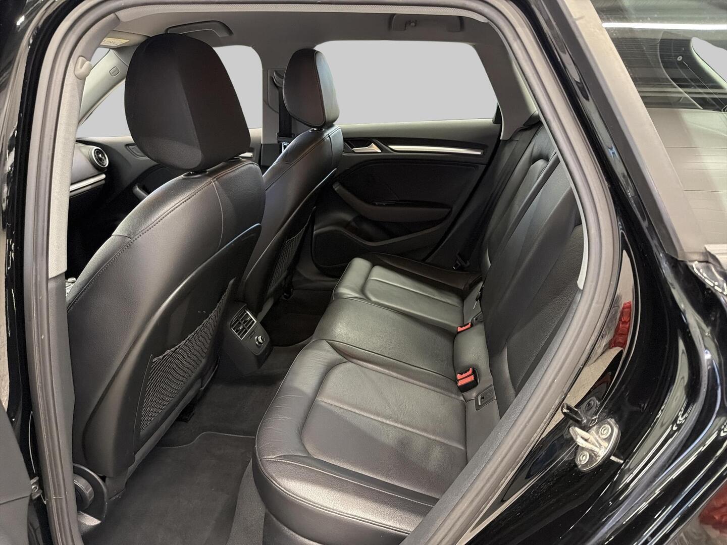 AUDI A3 2019