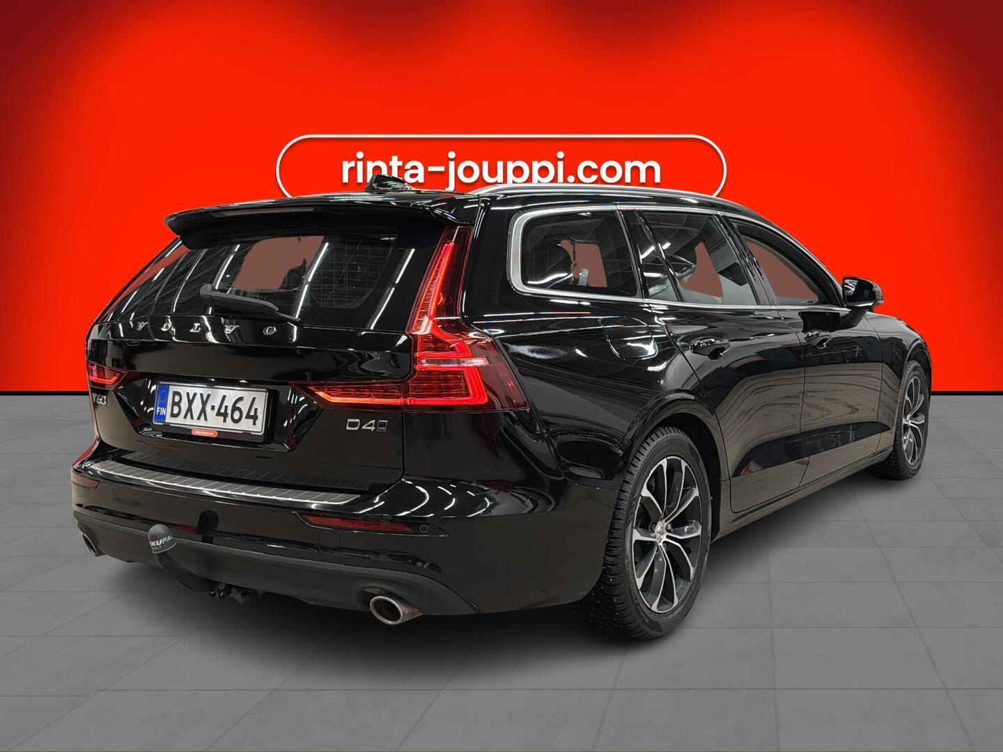 VOLVO V60 2019
