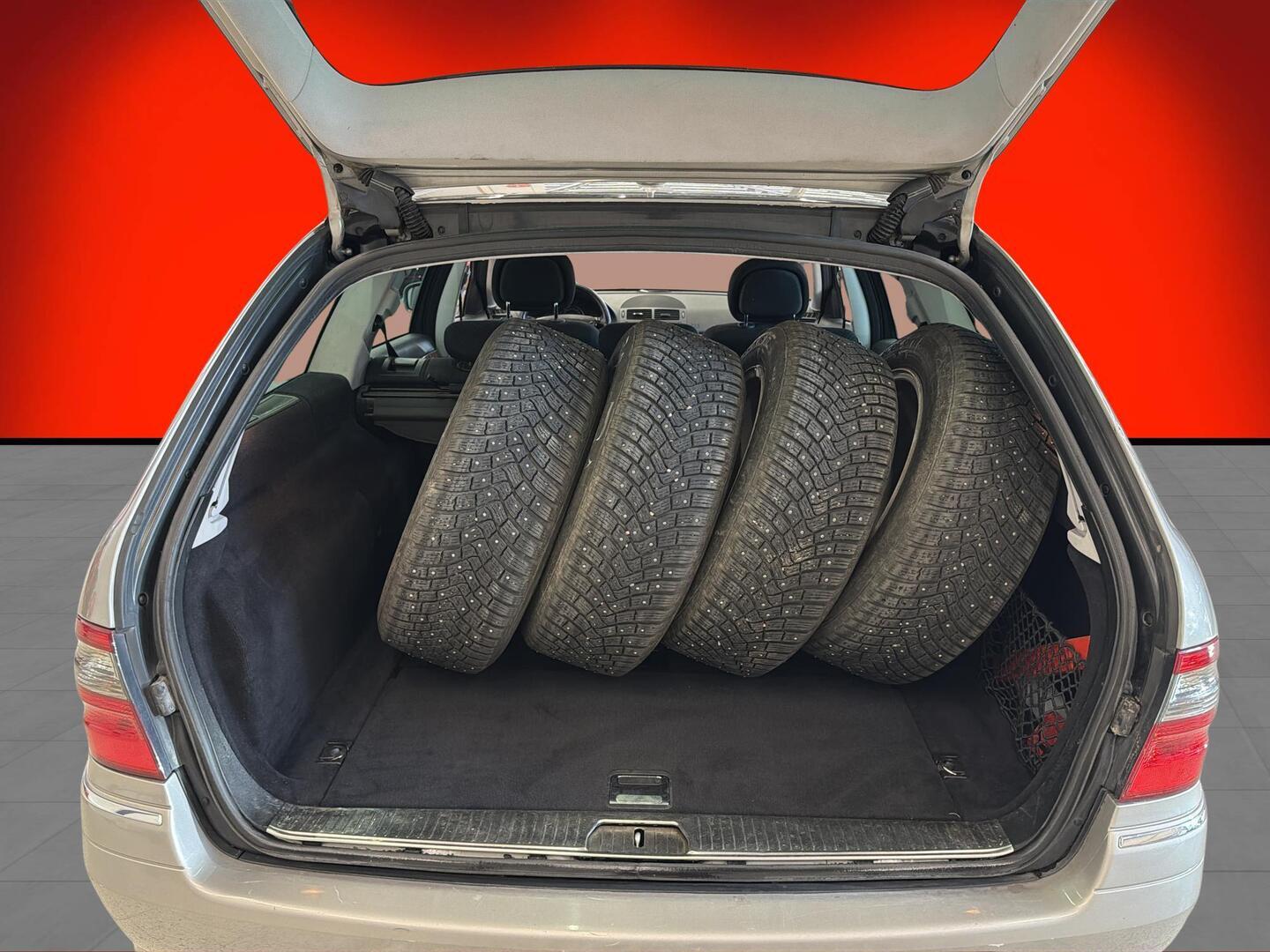 MERCEDES-BENZ E 2006