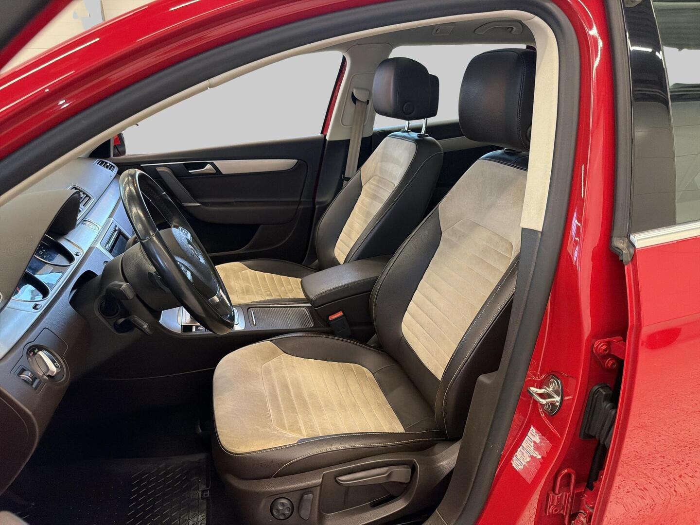 VOLKSWAGEN Passat 2014