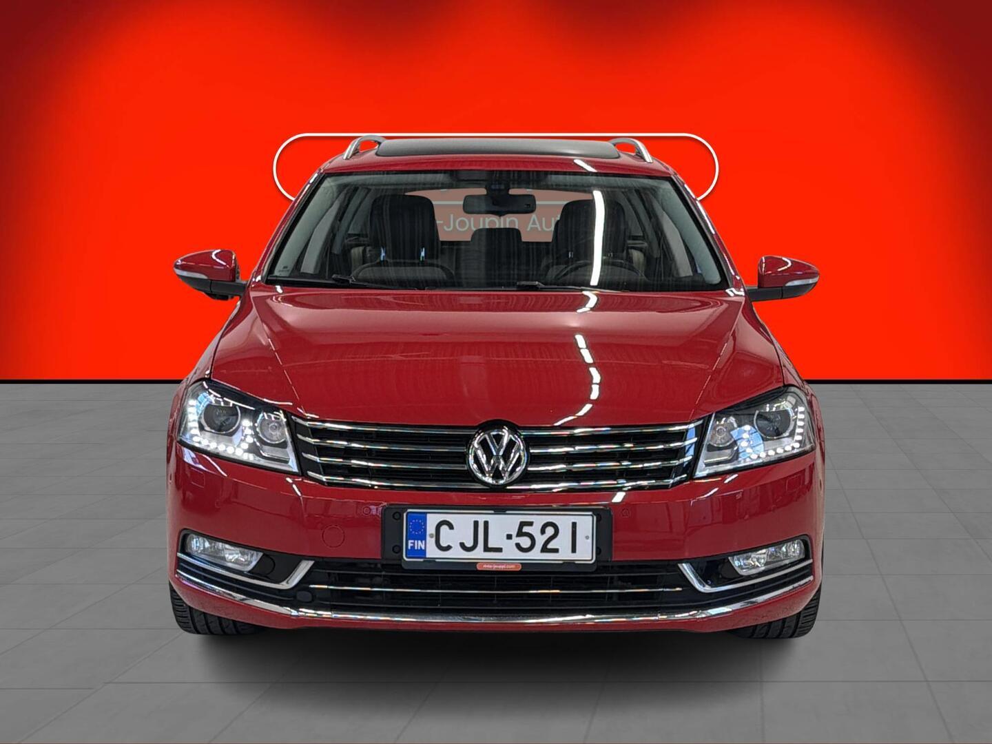 VOLKSWAGEN Passat 2014